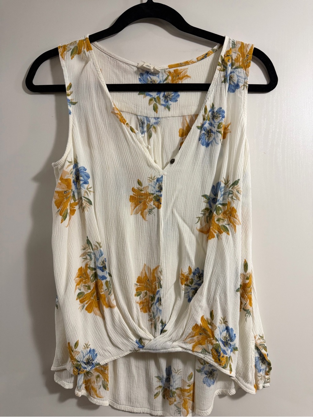 a.n.a White V-Neck Twist-Front Floral Tank with Blue and Yellow Blooms